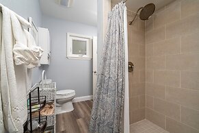 ~warm Sands~ Fantastic Gulf Front Duplex! 3 Bedroom Home by RedAwning