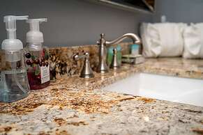 ~warm Sands~ Fantastic Gulf Front Duplex! 3 Bedroom Home by RedAwning