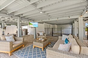 Shells N Sunshine! Getaway Destination Just Minutes From The White San