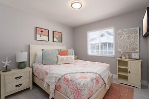 Shells N Sunshine! Getaway Destination Just Minutes From The White San