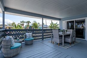 Shells N Sunshine! Getaway Destination Just Minutes From The White San