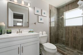 Shells N Sunshine! Getaway Destination Just Minutes From The White San