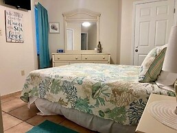 Royal Garden Resort 206 2 Bedroom Condo by Redawning