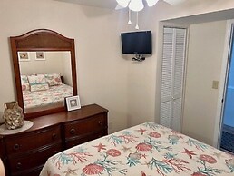 Royal Garden Resort 206 2 Bedroom Condo by Redawning