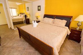 Beautiful 1 Bedroom Condo on the Sea of Cortez at Las Palmas Resort D-