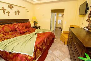 Beautiful 2 Bedroom Condo on the Sea of Cortez at Las Palmas Resort Bn