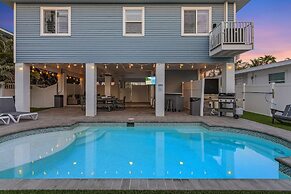 Welcome To Mermaid Bay Vacation Rental - 261 Delmar 3 Bedroom Home by 