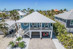 Welcome To Mermaid Bay Vacation Rental - 261 Delmar 3 Bedroom Home by 