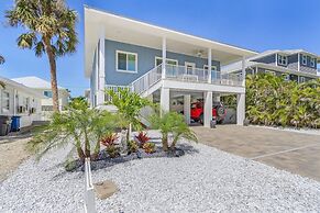 Welcome To Mermaid Bay Vacation Rental - 261 Delmar 3 Bedroom Home by 