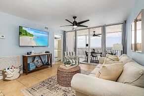 Beach Villas # 305 - Recently Refereshed! 2 Bedroom Condo by RedAwning