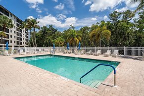 Estero Cove 132 - Beautifully Updated!! 2 Bedroom Condo by RedAwning