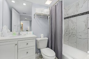 Fantastic Gulf Front Condo On The North End Of The Island - Beach Vill