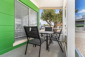 171 Washington ~ Dune Our Thing ~ Unit D ~ Fabulous Pool Home! 2 Bedro