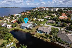 Private Pool Home ~ Just Miles From Sanibel And Fort Myers Beach ~ 3 B