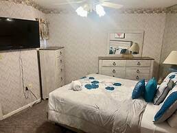 Royal Garden Resort 205 2 Bedroom Condo by RedAwning