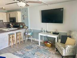 Royal Garden Resort 205 2 Bedroom Condo by RedAwning