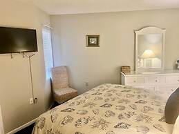 Royal Garden Resort 904 2 Bedroom Condo by RedAwning