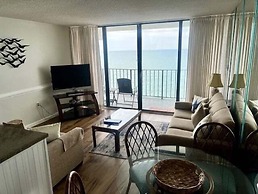 Royal Garden Resort 1412 2 Bedroom Condo by RedAwning