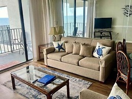 Royal Garden Resort 1412 2 Bedroom Condo by RedAwning