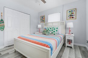 171 Washington ~ Dune Our Thing ~ Unit A ~ Fabulous Pool Home! 2 Bedro