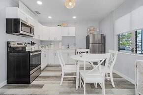 171 Washington ~ Dune Our Thing ~ Unit A ~ Fabulous Pool Home! 2 Bedro