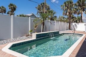 167 Delmar Avenue - Beautiful Private Pool Home On North End Of The Is