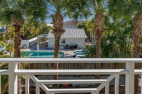 ~the Bonita Paddle 2/2~ Your Home Away From Home In Paradise 2 Bedroom