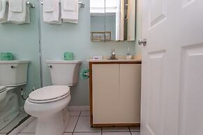 Royal Garden Resort 803 1 Bedroom Condo by Redawning