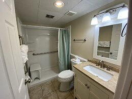 Royal Garden Resort 1205 2 Bedroom Condo by RedAwning