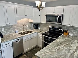 Royal Garden Resort 105 2 Bedroom Condo by RedAwning