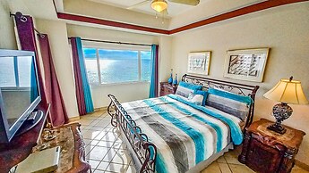 Spectacular 1 Bedroom Condo on Sandy Beach at Las Palmas Resort Grande
