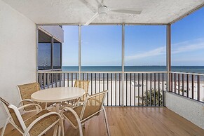 Welcome To Beach Villa's # 406 Vacation Rental - 250 Estero Blvd 2 Bed