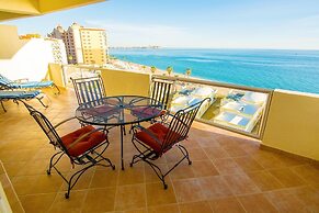 Spectacular 2 Bedroom Condo on Sandy Beach at Las Palmas Resort Grande