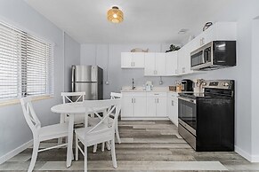 171/181 Washington ~ Dune Our Thing! Fabulous Pool Home! 8 Bedroom Hom