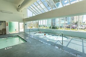 Royal Garden Resort 515 2 Bedroom Condo by Redawning