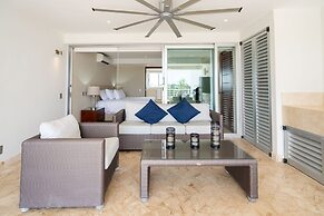 Magia Playa 3bd Penthouse 2f 3 Bedroom Condo by Redawning