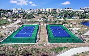 Casa Marina 654 - 4321 Bay Beach Lane 2 Bedroom Condo by RedAwning