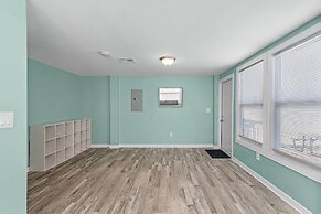 Lazy Beaches Getaway With Private Pool 4 Bedroom Home by RedAwning