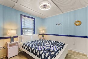 Lazy Beaches Getaway With Private Pool 4 Bedroom Home by RedAwning