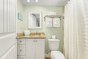 Fantastic Gulf Front Condo On The North End Of The Island 2 Bedroom Co