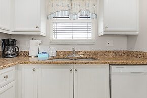 Fantastic Gulf Front Condo On The North End Of The Island 2 Bedroom Co