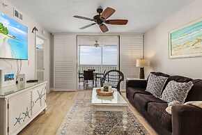 Fantastic Gulf Front Condo On The North End Of The Island 2 Bedroom Co