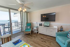 Royal Garden Resort 401 3 Bedroom Condo by Redawning