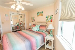 Royal Garden Resort 401 3 Bedroom Condo by Redawning