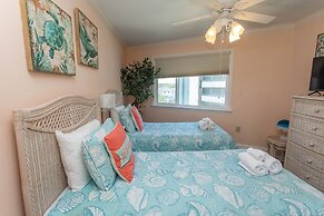 Royal Garden Resort 401 3 Bedroom Condo by Redawning