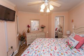 Royal Garden Resort 401 3 Bedroom Condo by Redawning