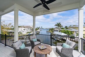 Magnificent New Build Private Pool Home On The North Tip Of Fort Myers