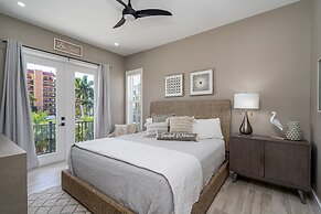 Magnificent New Build Private Pool Home On The North Tip Of Fort Myers