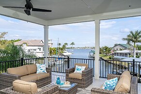 Magnificent New Build Private Pool Home On The North Tip Of Fort Myers