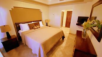 Spectacular 2 Bedroom Condo on Sandy Beach at Las Palmas Resort G-101 